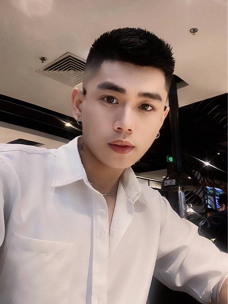 Mr Khương